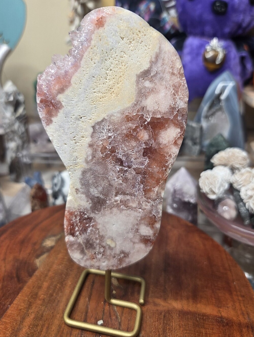 Pink Amethsyt  Freeform On Gold Stand ( Emotional Healing )
